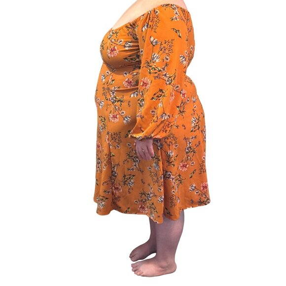 Pinup Couture The Swann Dress in Mustard Floral Stretch Crepe Size 4X - Picture 2 of 6